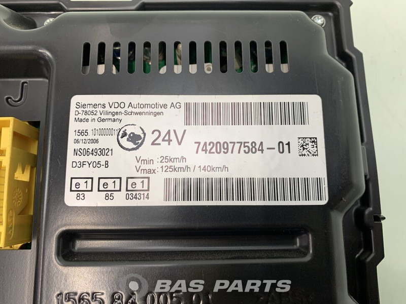 Renault Premium Euro 4-5 Instrumentenpaneel Renault 7420977584 - Приборная панель для Грузовиков: фото 3 Renault Premium Euro 4-5 Instrumentenpaneel Renault 7420977584 - Приборная панель для Грузовиков: фото 3