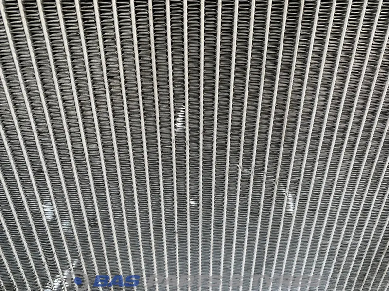 Радиатор для Грузовиков Renault Radiateur Renault DTI13 480 7422062510: фото 6