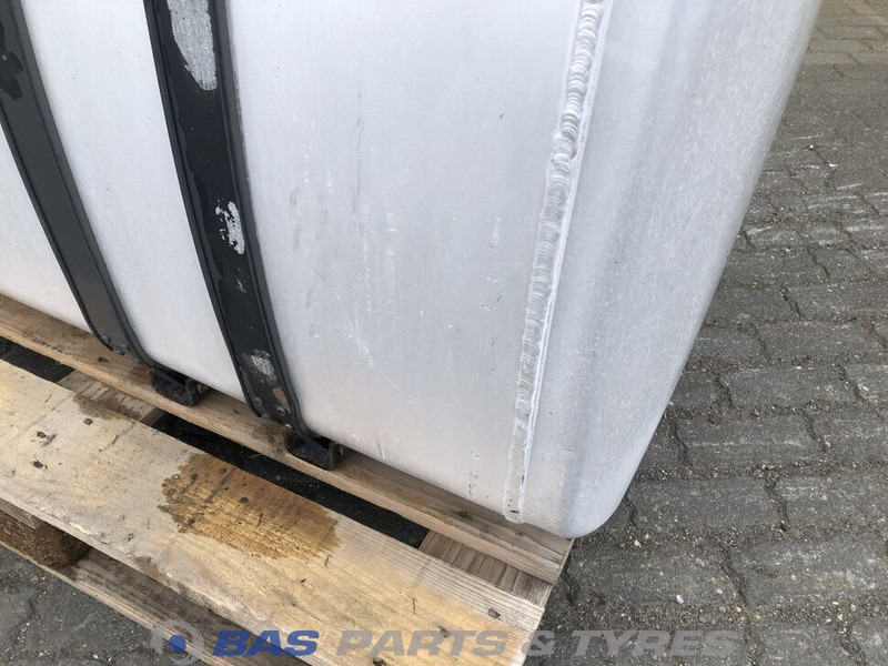 Топливный бак для Грузовиков Scania Brandstoftank Scania 625 Liter 1887755: фото 6 Топливный бак для Грузовиков Scania Brandstoftank Scania 625 Liter 1887755: фото 6