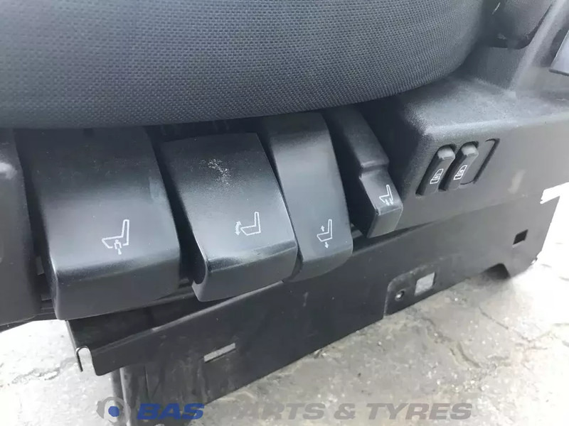 Scania R-Serie NextGen Chauffeursstoel Scania 2421529 - Сиденье для Грузовиков: фото 5 Scania R-Serie NextGen Chauffeursstoel Scania 2421529 - Сиденье для Грузовиков: фото 5