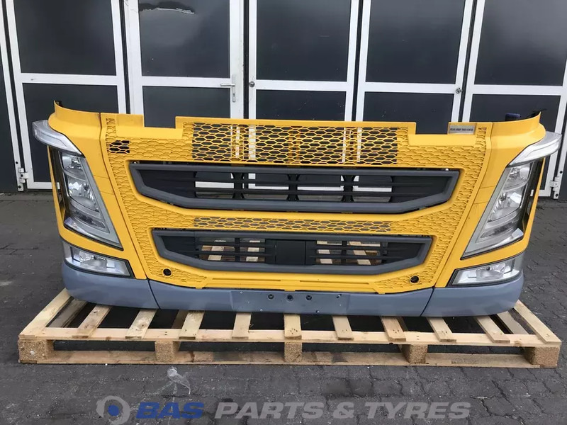 Volvo FH4 Bumper Volvo 23720227 - Бампер для Грузовиков: фото 1 Volvo FH4 Bumper Volvo 23720227 - Бампер для Грузовиков: фото 1