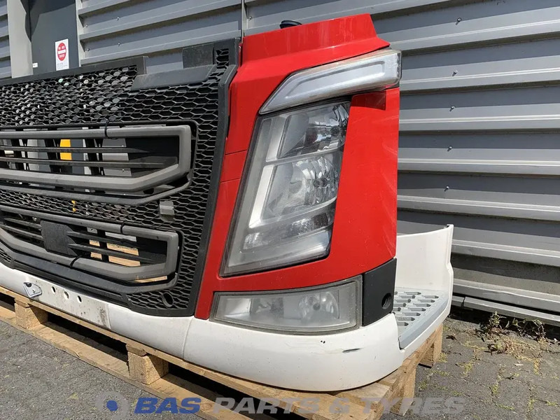 Volvo FH4 - Бампер для Грузовиков: фото 2 Volvo FH4 - Бампер для Грузовиков: фото 2