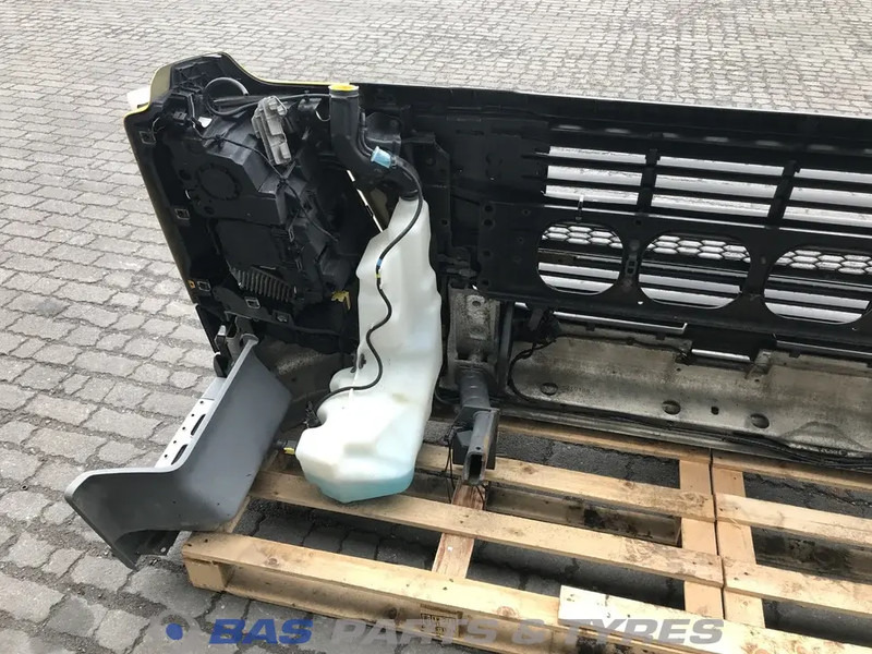 Volvo FM4 Bumper Volvo 21963534 - Бампер для Грузовиков: фото 4 Volvo FM4 Bumper Volvo 21963534 - Бампер для Грузовиков: фото 4