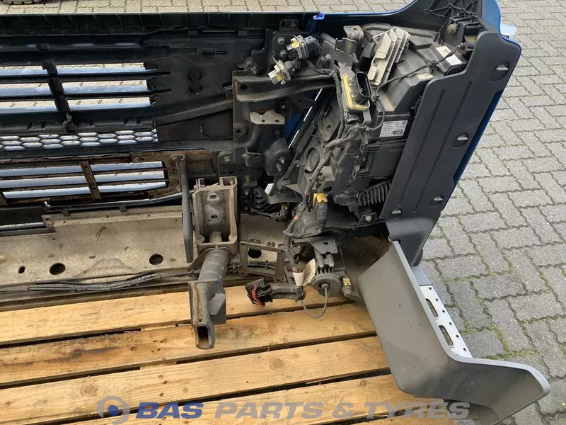 Бампер для Грузовиков Volvo FM4 Bumper Volvo 78670305: фото 6