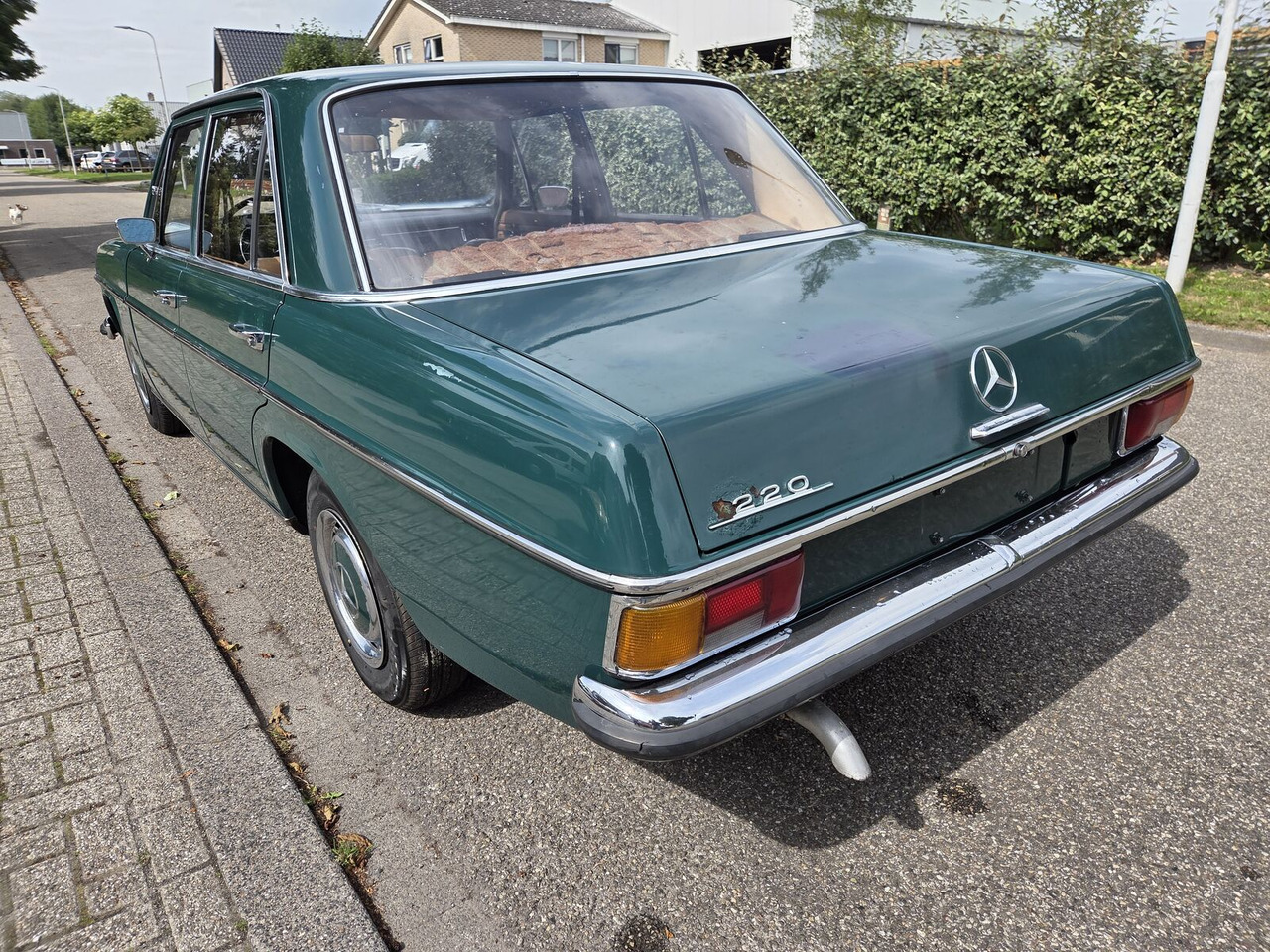 Mercedes-Benz 220 (W115) auto - Легковой автомобиль: фото 5 Mercedes-Benz 220 (W115) auto - Легковой автомобиль: фото 5