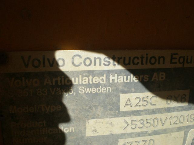 VOLVO A25C S/N: 12019 (1998) Y S/N: 12026 (1999) - Сочленённый самосвал: фото 2 VOLVO A25C S/N: 12019 (1998) Y S/N: 12026 (1999) - Сочленённый самосвал: фото 2