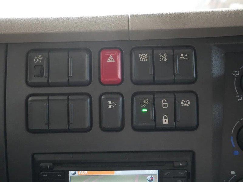 Грузовик с закрытым кузовом DAF LF 210 FA, 12t, Gesloten Bak, Laadklep 1,5t, Zijdeur, New Apk: фото 19