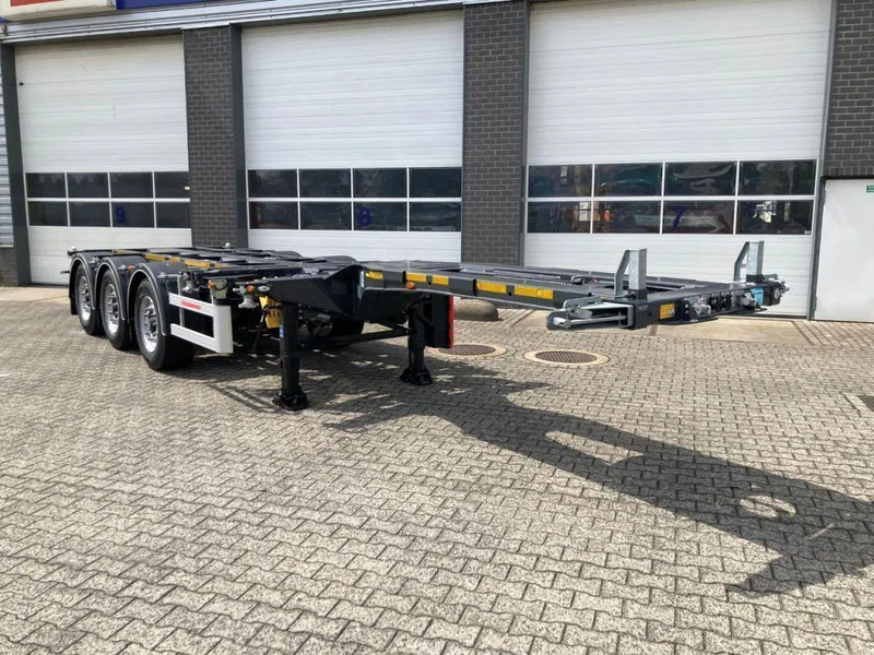 Kässbohrer SHG AVMH / 45 - 12 / 27 - Multi uitschuifbaar chassis -> 20"/30"/40"/45" - Полуприцеп-контейнеровоз/ Сменный кузов: фото 4 Kässbohrer SHG AVMH / 45 - 12 / 27 - Multi uitschuifbaar chassis -> 20"/30"/40"/45" - Полуприцеп-контейнеровоз/ Сменный кузов: фото 4