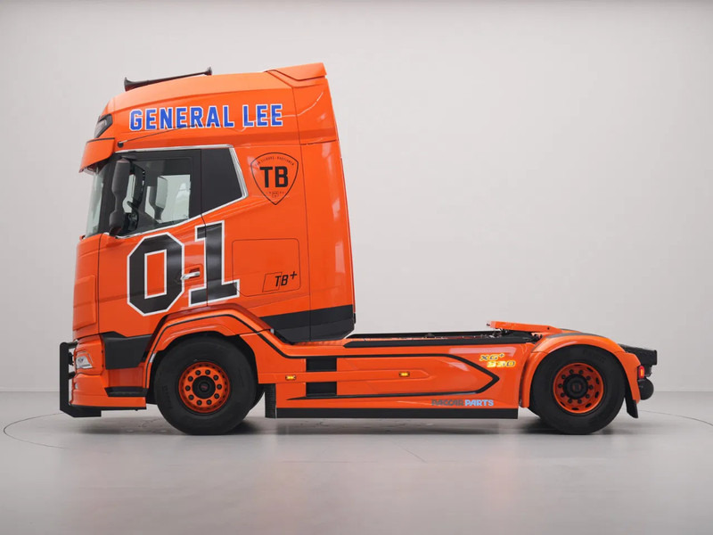 DAF XG+ 530 FT SHOWTRUCK FULL AIR PTO PREP SPEAKERS B3 ALARM ''GENERAL LEE'' - Тягач: фото 3 DAF XG+ 530 FT SHOWTRUCK FULL AIR PTO PREP SPEAKERS B3 ALARM ''GENERAL LEE'' - Тягач: фото 3