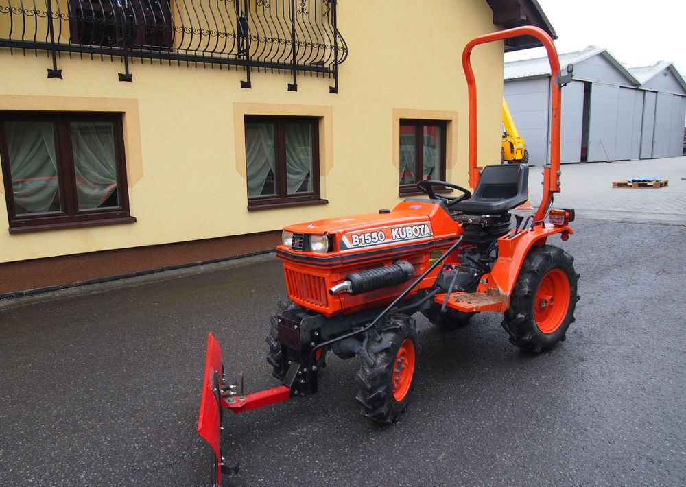 Ciągnik Kubota B1550 1994 traktorek KUBOTA 4x4 19KM - Трактор: фото 2 Ciągnik Kubota B1550 1994 traktorek KUBOTA 4x4 19KM - Трактор: фото 2