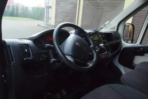 Samochody dostawcze Peugeot Boxer 2015 - Цельнометаллический фургон: фото 5 Samochody dostawcze Peugeot Boxer 2015 - Цельнометаллический фургон: фото 5