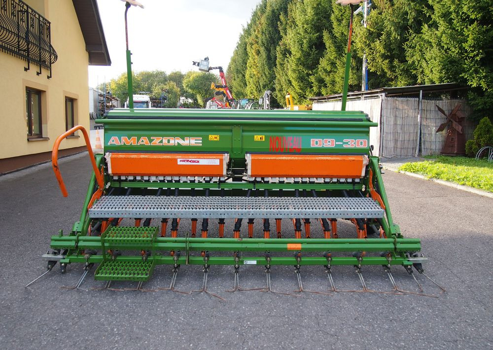 Siewnik Amazone D9 -30 2007 Siewnik Amazone - Сеялка: фото 1 Siewnik Amazone D9 -30 2007 Siewnik Amazone - Сеялка: фото 1