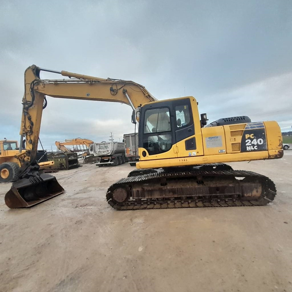 Komatsu PC 240 NLC-8K - Гусеничный экскаватор: фото 5 Komatsu PC 240 NLC-8K - Гусеничный экскаватор: фото 5