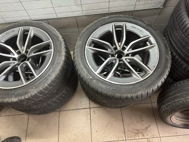 Pirelli P ZERO Winter 255/45/19 - Шина для Грузовиков: фото 3 Pirelli P ZERO Winter 255/45/19 - Шина для Грузовиков: фото 3