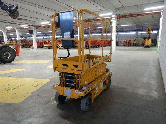 Haulotte Optimum 8 -new batteries  - Ножничный подъемник: фото 4 Haulotte Optimum 8 -new batteries  - Ножничный подъемник: фото 4