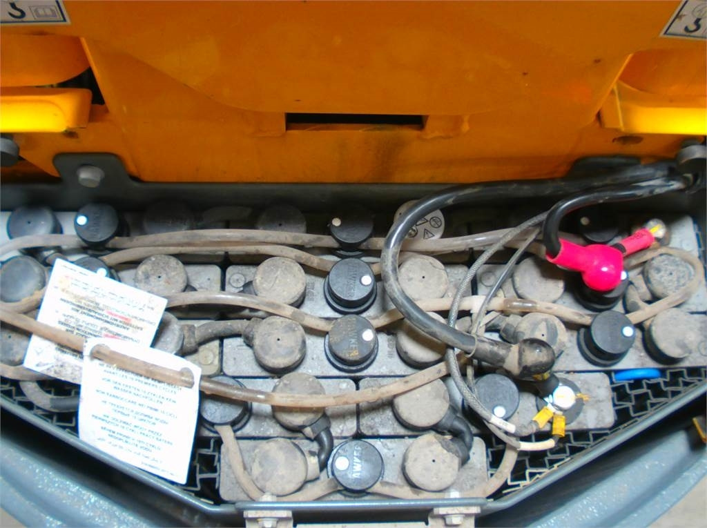 Haulotte STAR 10 - Вертикальный мачтовый подъемник: фото 5 Haulotte STAR 10 - Вертикальный мачтовый подъемник: фото 5