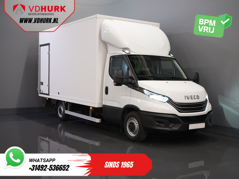 Iveco Daily 35S18HV 3.0 Aut. ZF BPM VRIJ! Bakwagen Laadklep/ Zijdeur/ LED/ Spoiler/ 3.5T trekverm./ Gev.Stoel/ Adapt.Cruise/ Navi/ Carplay/ - Малотоннажный фургон: фото 1 Iveco Daily 35S18HV 3.0 Aut. ZF BPM VRIJ! Bakwagen Laadklep/ Zijdeur/ LED/ Spoiler/ 3.5T trekverm./ Gev.Stoel/ Adapt.Cruise/ Navi/ Carplay/ - Малотоннажный фургон: фото 1