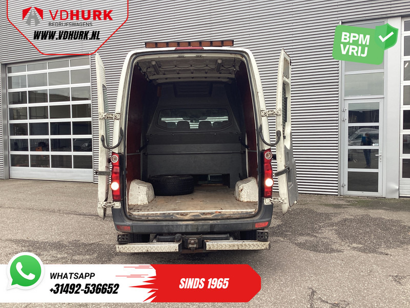 Volkswagen Crafter 50 2.5 TDI Aut. L2H2 DC Dubbel Cabine EXPORT 5 cil/ 3.5t Trekverm./ Airco/ 6 Pers./ 270Gr.Deuren/ Trekhaak - Цельнометаллический фургон, Грузопассажирский фургон: фото 5 Volkswagen Crafter 50 2.5 TDI Aut. L2H2 DC Dubbel Cabine EXPORT 5 cil/ 3.5t Trekverm./ Airco/ 6 Pers./ 270Gr.Deuren/ Trekhaak - Цельнометаллический фургон, Грузопассажирский фургон: фото 5