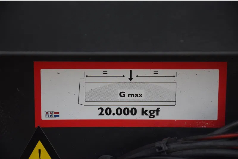 Iveco Trakker AD260T36 - Крюковой мультилифт: фото 4 Iveco Trakker AD260T36 - Крюковой мультилифт: фото 4