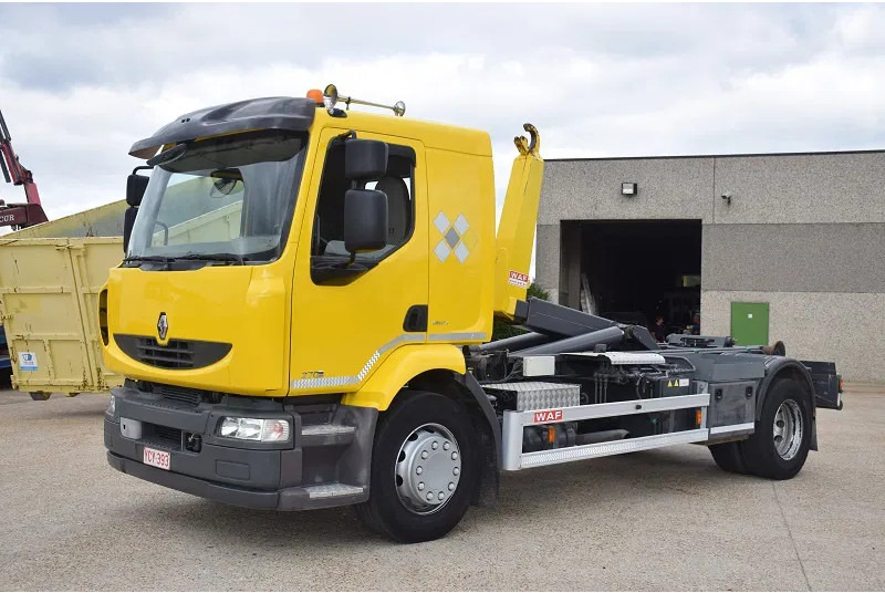 Renault Midlum 270 - Крюковой мультилифт: фото 1 Renault Midlum 270 - Крюковой мультилифт: фото 1