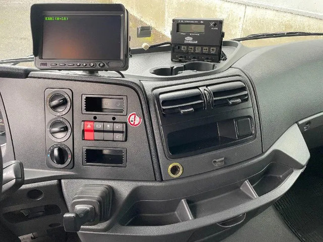 Mercedes-Benz Atego 1221 *Cruise control*Bluetooth*Elektrisch verstelbare en verwarmde spiegels - Рефрижератор: фото 4 Mercedes-Benz Atego 1221 *Cruise control*Bluetooth*Elektrisch verstelbare en verwarmde spiegels - Рефрижератор: фото 4