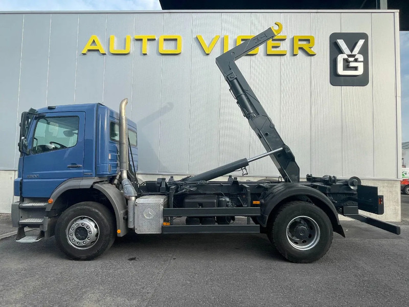 Mercedes-Benz Axor 1833 *cruise control*bluetooth*airconditioning*differentieelslot - Крюковой мультилифт: фото 1 Mercedes-Benz Axor 1833 *cruise control*bluetooth*airconditioning*differentieelslot - Крюковой мультилифт: фото 1