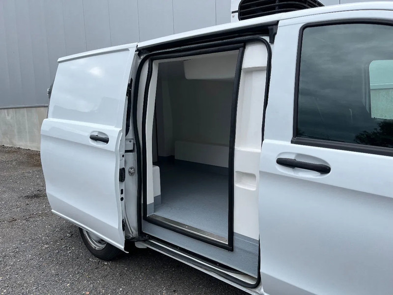 Mercedes-Benz Vito VITO*NACHTKOELING*VRIEZEN-18°*CAMERA*ZIJDEUR - Малотоннажный рефрижератор: фото 4 Mercedes-Benz Vito VITO*NACHTKOELING*VRIEZEN-18°*CAMERA*ZIJDEUR - Малотоннажный рефрижератор: фото 4