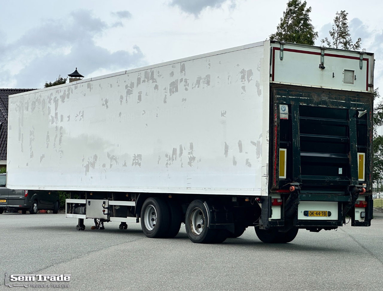 Lamboo T03 Isolated BOX + Heater Steering Axle Lift Axle Tail Lift NL-Trailer - Полуприцеп-фургон: фото 3 Lamboo T03 Isolated BOX + Heater Steering Axle Lift Axle Tail Lift NL-Trailer - Полуприцеп-фургон: фото 3