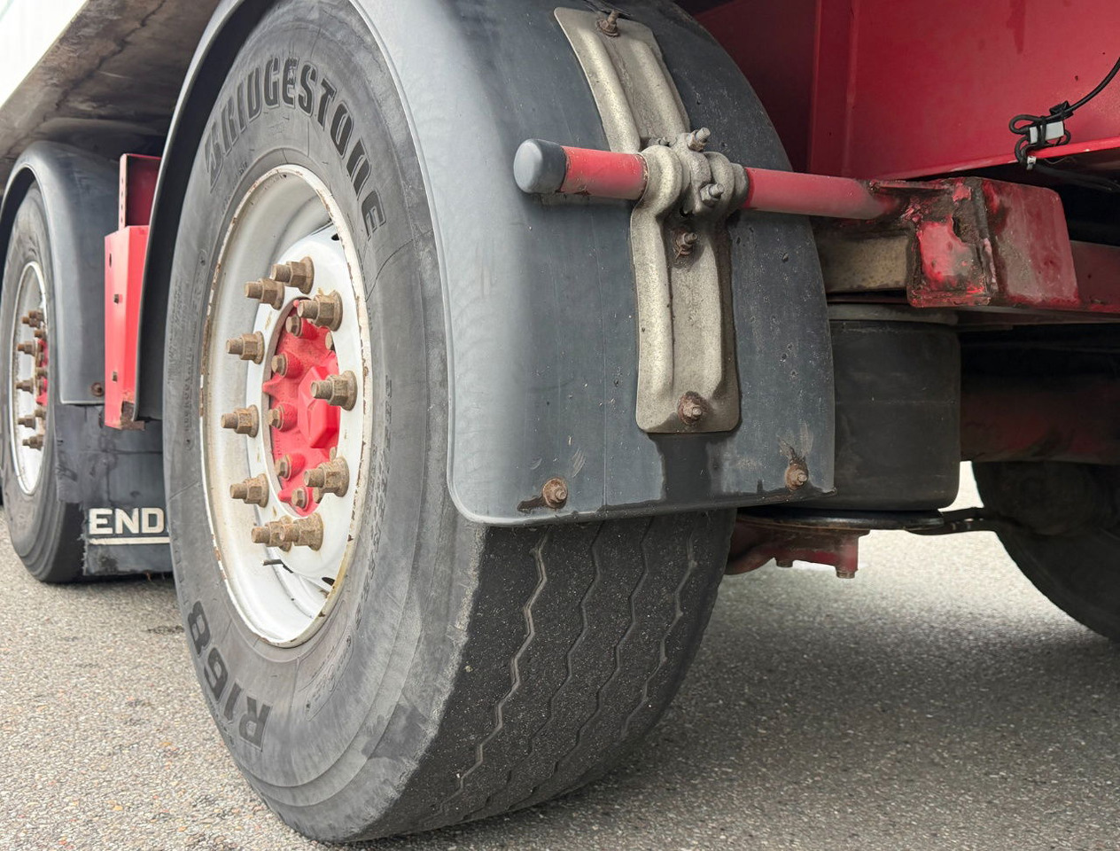 Полуприцеп-рефрижератор Renders VÉDÉCAR Carrier Maxima 1300 2X Steering Axle Tail Lift Belgium-Trailer: фото 21 Полуприцеп-рефрижератор Renders VÉDÉCAR Carrier Maxima 1300 2X Steering Axle Tail Lift Belgium-Trailer: фото 21