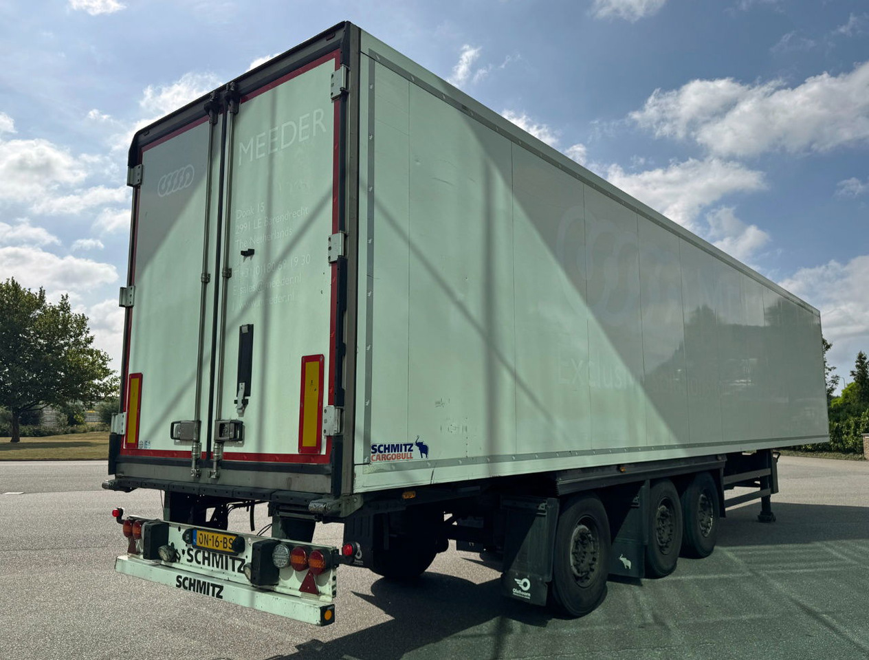 Schmitz Cargobull 3-AS Stuuras Carrier Vector 1550 Gegalvaniseerd Chassis Zeer Goede Banden TOP Staat NL Trailer - Полуприцеп-рефрижератор: фото 5 Schmitz Cargobull 3-AS Stuuras Carrier Vector 1550 Gegalvaniseerd Chassis Zeer Goede Banden TOP Staat NL Trailer - Полуприцеп-рефрижератор: фото 5
