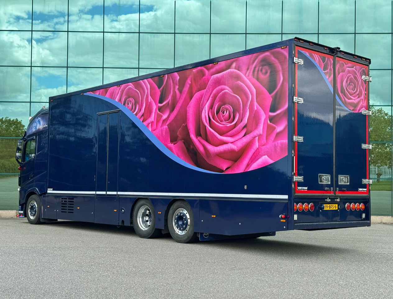 Volvo FH Full AIR Full Options Super Condition Show Truck Carrier Supra Flowers - Рефрижератор: фото 3 Volvo FH Full AIR Full Options Super Condition Show Truck Carrier Supra Flowers - Рефрижератор: фото 3