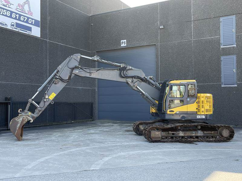 Volvo ECR 235 DL - Гусеничный экскаватор: фото 3 Volvo ECR 235 DL - Гусеничный экскаватор: фото 3