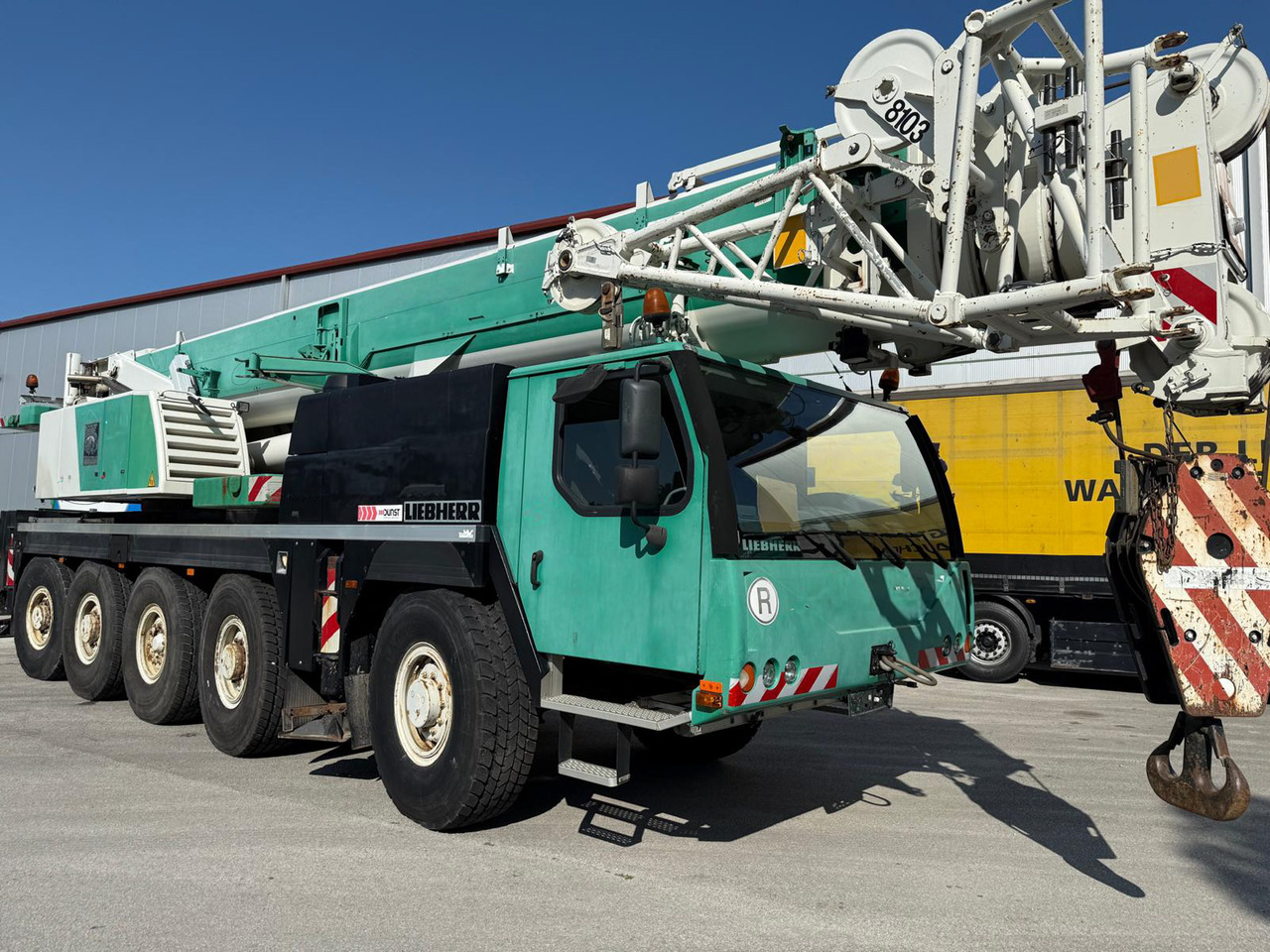 LIEBHERR LTM 1100-5.2 - Мобильный кран: фото 2 LIEBHERR LTM 1100-5.2 - Мобильный кран: фото 2