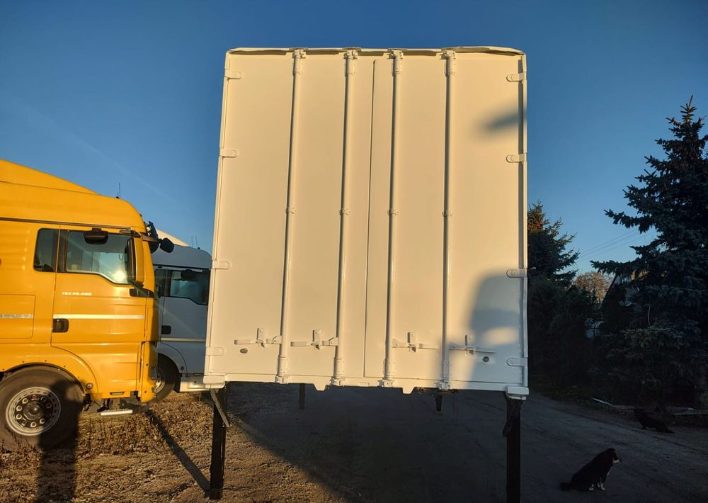 Krone Kontener BDF Krone 7.45m - Сменный кузов - фургон: фото 2 Krone Kontener BDF Krone 7.45m - Сменный кузов - фургон: фото 2