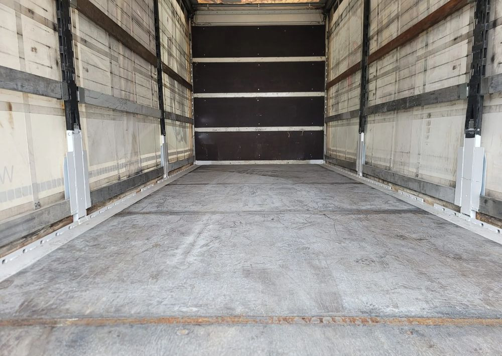 Krone Zabudowa BDF Krone 7,45m - Тентованный кузов: фото 5 Krone Zabudowa BDF Krone 7,45m - Тентованный кузов: фото 5