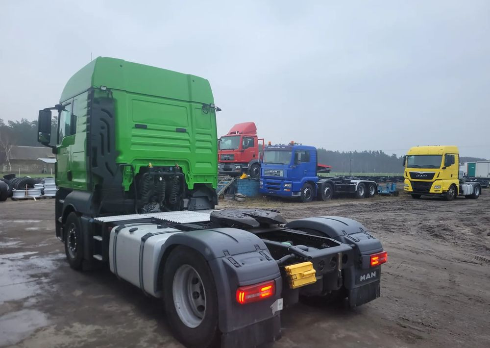 MAN TGX 18-460 EURO 6 - Тягач: фото 3 MAN TGX 18-460 EURO 6 - Тягач: фото 3