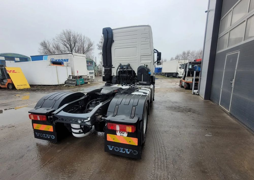 Volvo Volvo FM 450 ADR E6 ciągnik siodłowy - Тягач: фото 3 Volvo Volvo FM 450 ADR E6 ciągnik siodłowy - Тягач: фото 3