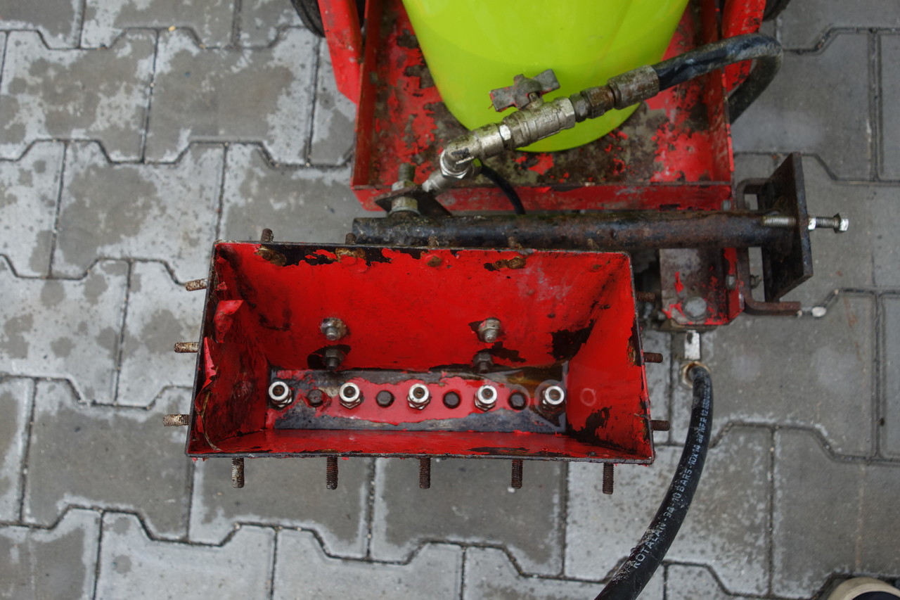 3M 3M Stamark Grundierungssprühgerät Straßenmarkierung - Асфальтоукладочная техника: фото 5 3M 3M Stamark Grundierungssprühgerät Straßenmarkierung - Асфальтоукладочная техника: фото 5