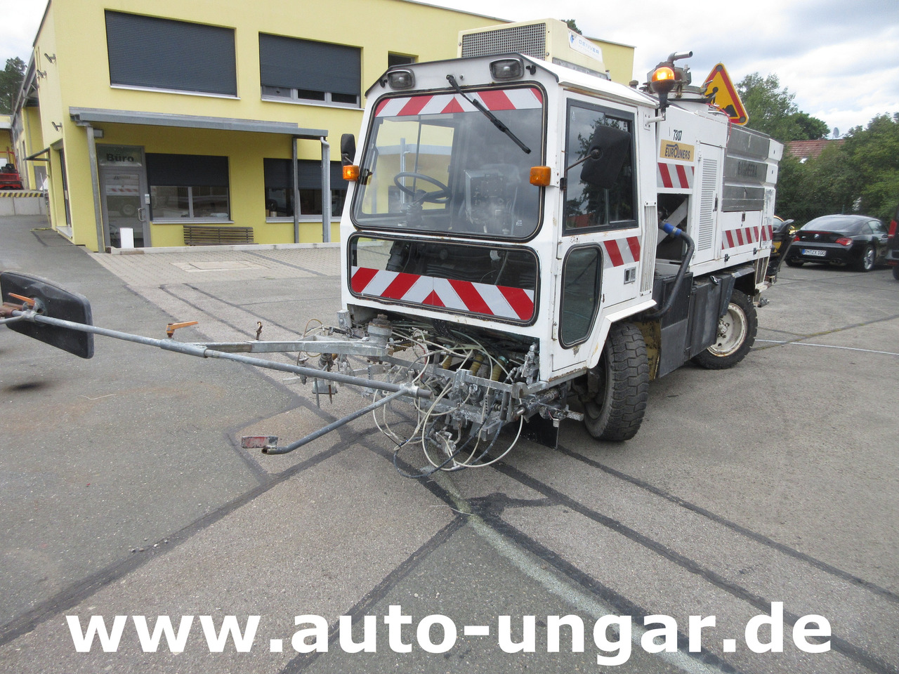 Euroliners Trassar Bagheera Markiermaschine Roadmarking Straßenmarkierung - Асфальтоукладочная техника: фото 2 Euroliners Trassar Bagheera Markiermaschine Roadmarking Straßenmarkierung - Асфальтоукладочная техника: фото 2