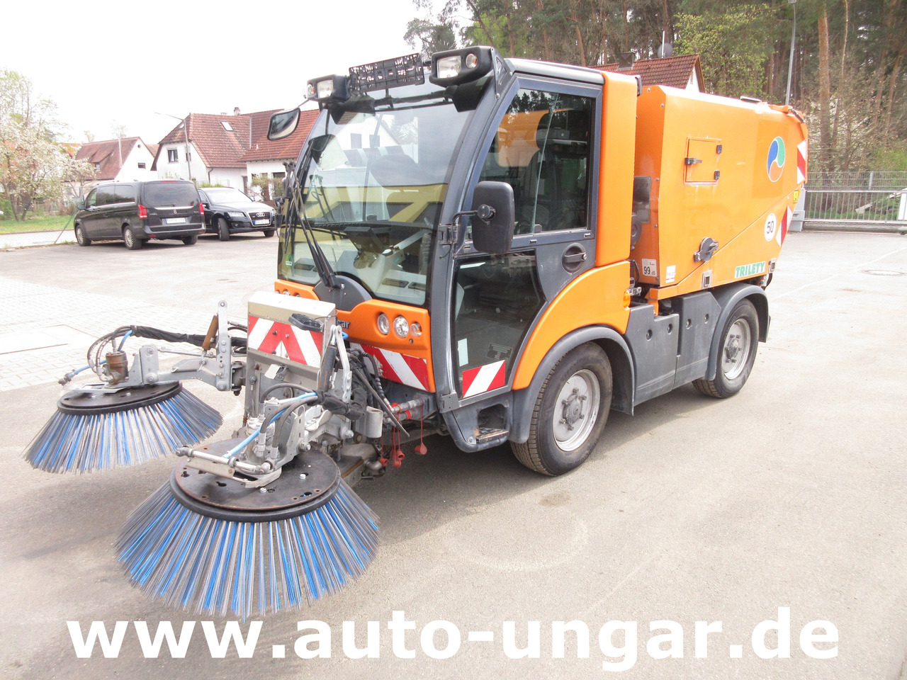 Multicar Tremo X56 4x4 Euro 5 Bj. 2015 Trilety TXK Kehr-Aufbau Motorschaden - Коммунальная/ Специальная техника: фото 3 Multicar Tremo X56 4x4 Euro 5 Bj. 2015 Trilety TXK Kehr-Aufbau Motorschaden - Коммунальная/ Специальная техника: фото 3