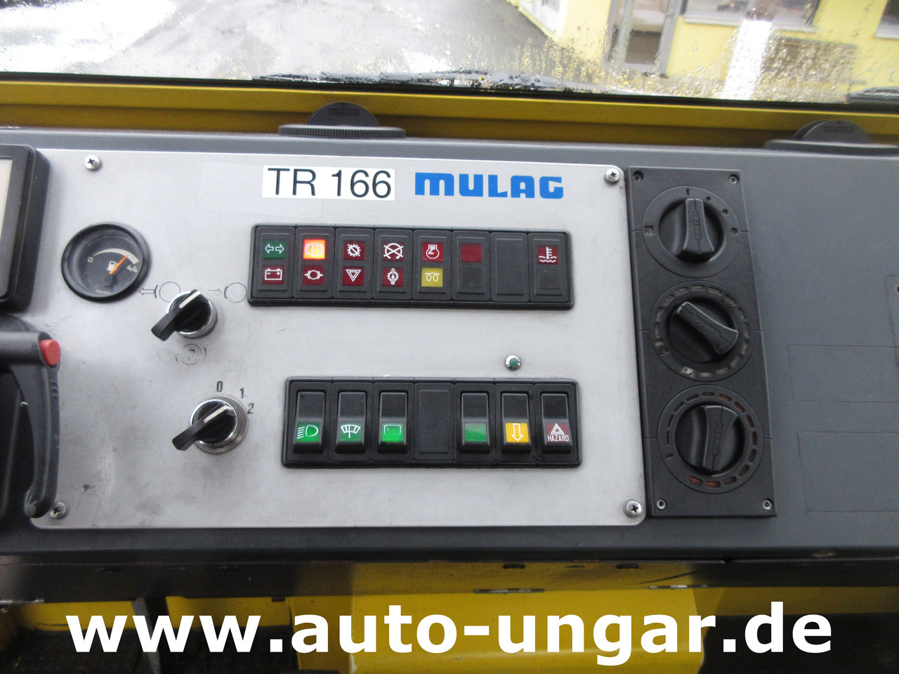 Багажный тягач MULAG Comet 6D Diesel Schlepper Push-Back GSE Gepäckwagen: фото 17 Багажный тягач MULAG Comet 6D Diesel Schlepper Push-Back GSE Gepäckwagen: фото 17