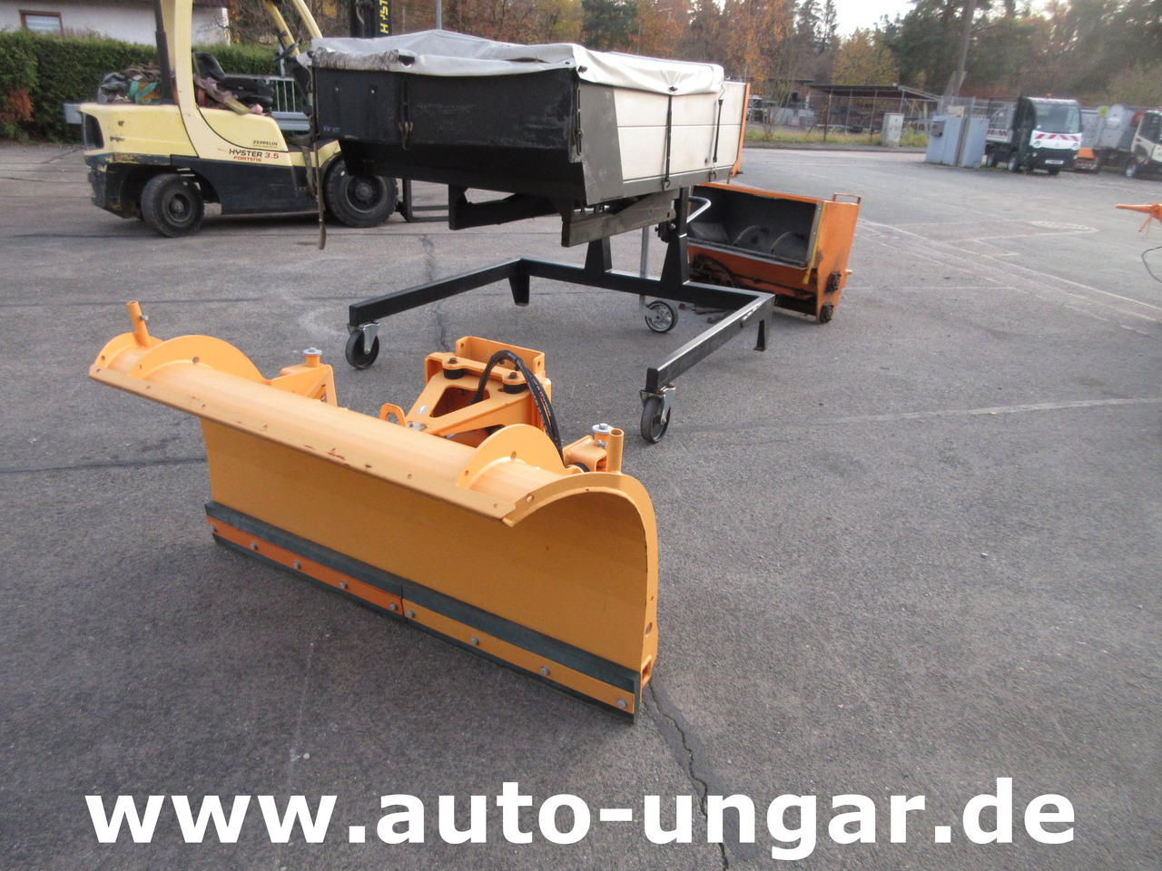 Nilfisk CR 3500 Winterdienst - Paket Schneepflug Streuer Kipper - Pritsche - Снегоуборочная машина: фото 2 Nilfisk CR 3500 Winterdienst - Paket Schneepflug Streuer Kipper - Pritsche - Снегоуборочная машина: фото 2