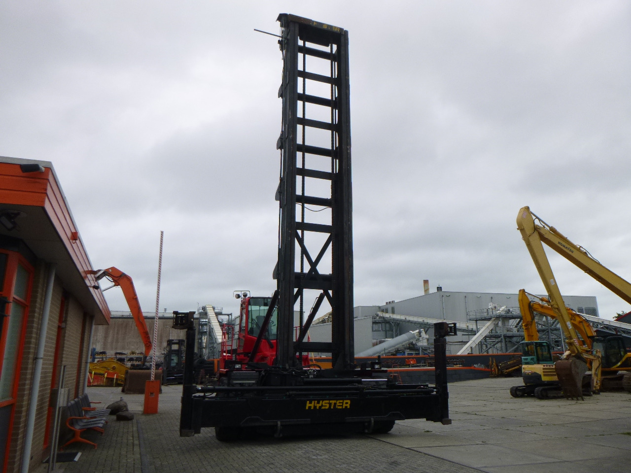 Контейнерный погрузчик HYSTER H22.00XM-12EC: фото 8 Контейнерный погрузчик HYSTER H22.00XM-12EC: фото 8