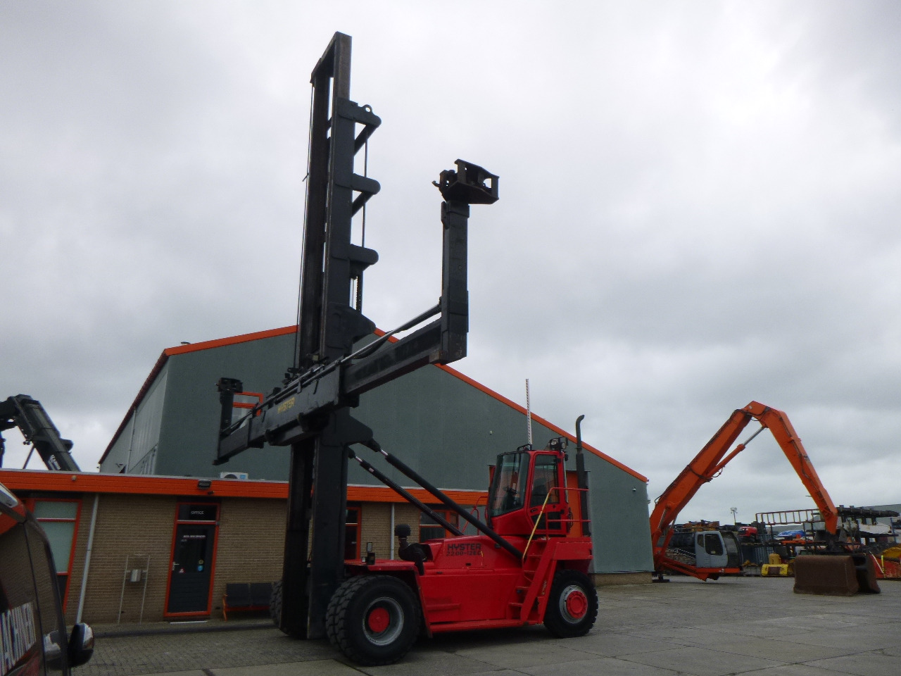 Контейнерный погрузчик HYSTER H22.00XM-12EC: фото 33 Контейнерный погрузчик HYSTER H22.00XM-12EC: фото 33