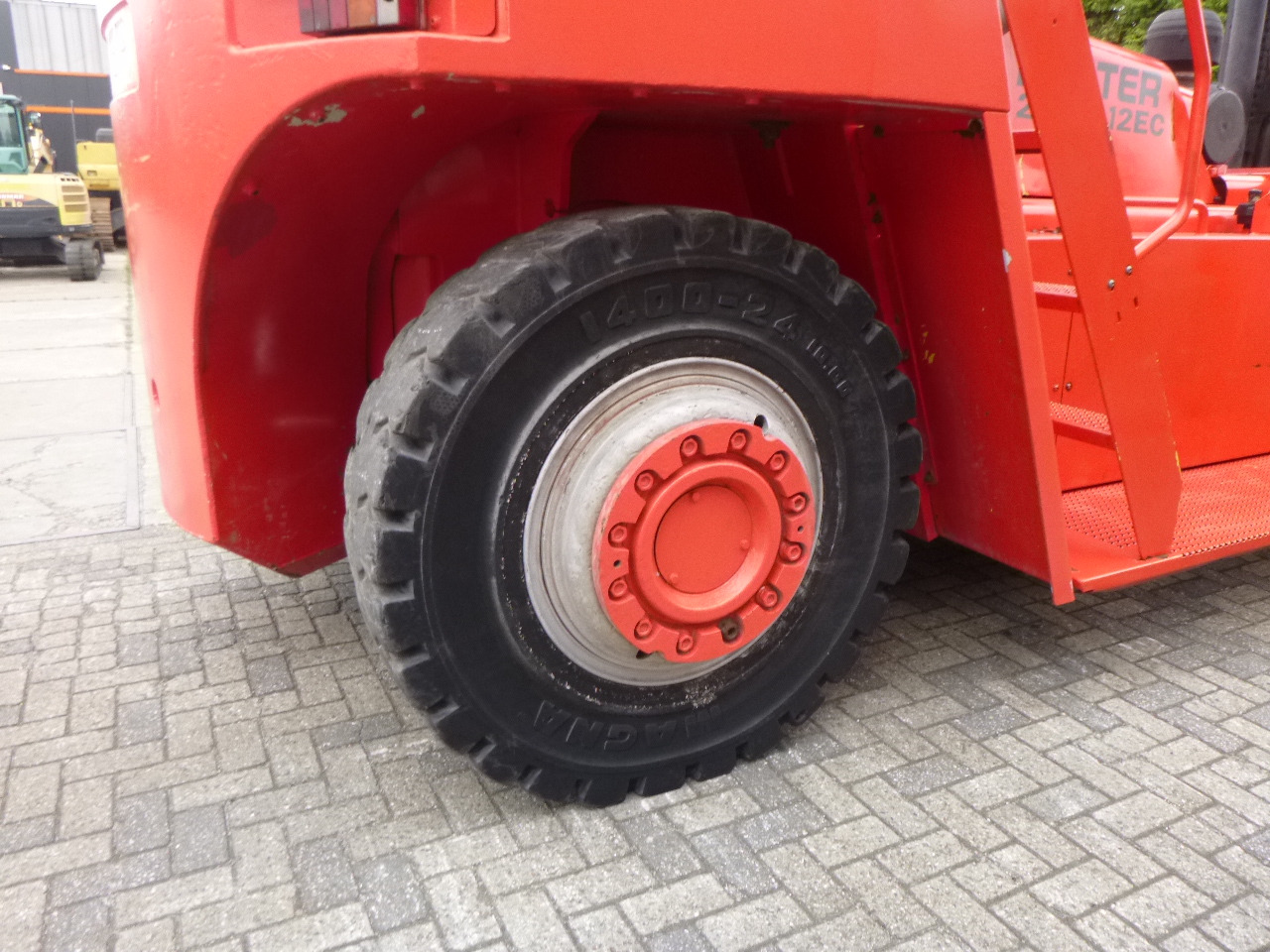 Контейнерный погрузчик HYSTER H22.00XM-12EC: фото 12 Контейнерный погрузчик HYSTER H22.00XM-12EC: фото 12