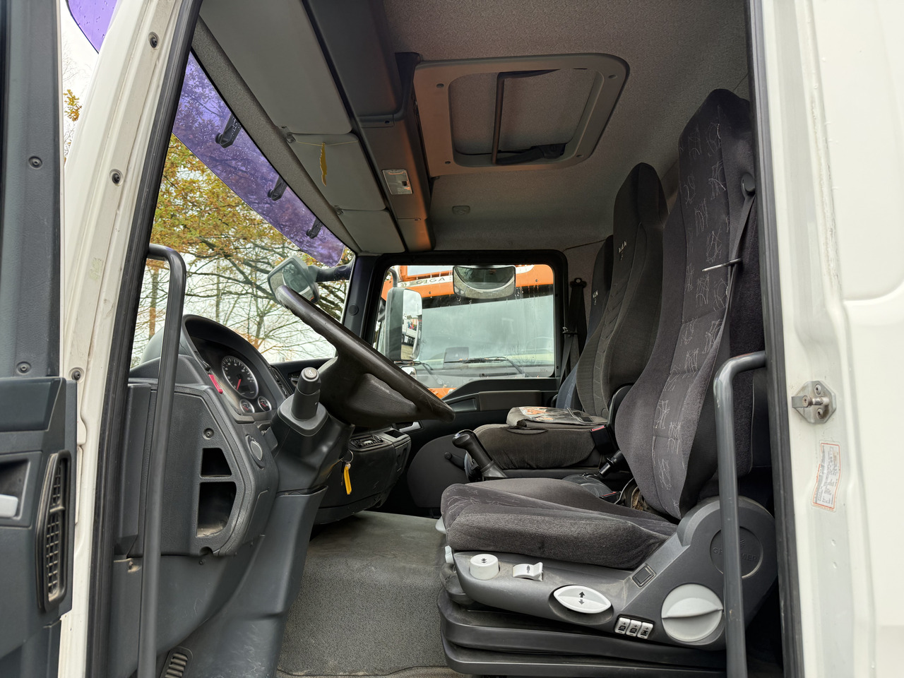 MAN TGM 12.240 Palfinger 11001 bis 19 Meter - Грузовик бортовой/ Платформа, Автоманипулятор: фото 4 MAN TGM 12.240 Palfinger 11001 bis 19 Meter - Грузовик бортовой/ Платформа, Автоманипулятор: фото 4