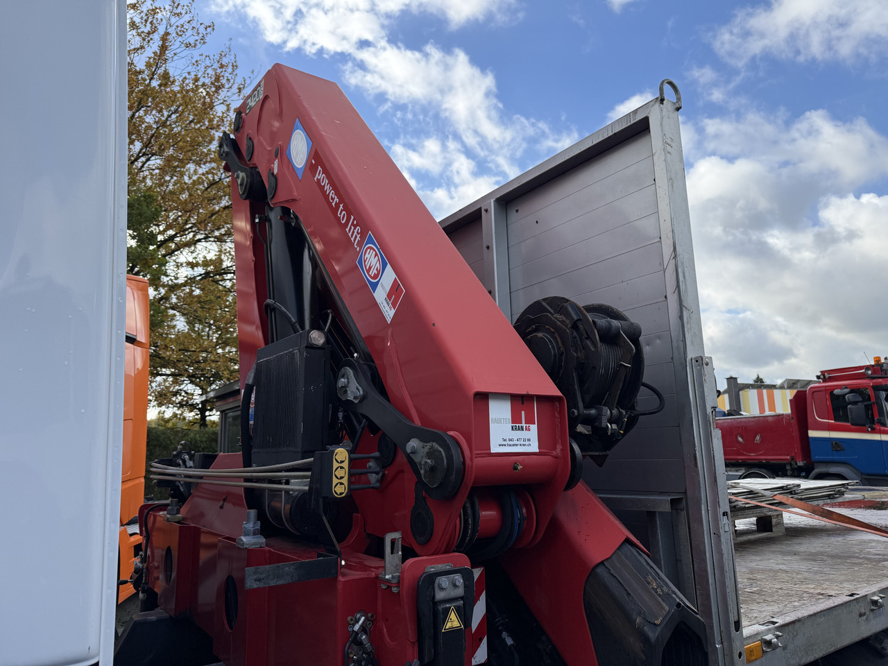 Mercedes-Benz Actros 2535 6X2 HMF 2420 bis 25 Meter - Автоманипулятор, Грузовик бортовой/ Платформа: фото 5 Mercedes-Benz Actros 2535 6X2 HMF 2420 bis 25 Meter - Автоманипулятор, Грузовик бортовой/ Платформа: фото 5