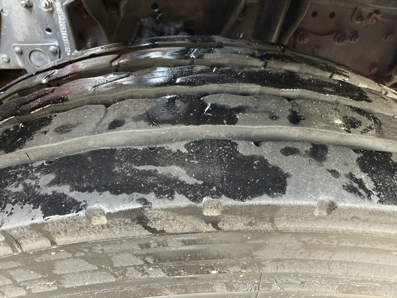 Mercedes-Benz Actros 2535 6X2 HMF 2420 bis 25 Meter - Автоманипулятор, Грузовик бортовой/ Платформа: фото 4 Mercedes-Benz Actros 2535 6X2 HMF 2420 bis 25 Meter - Автоманипулятор, Грузовик бортовой/ Платформа: фото 4