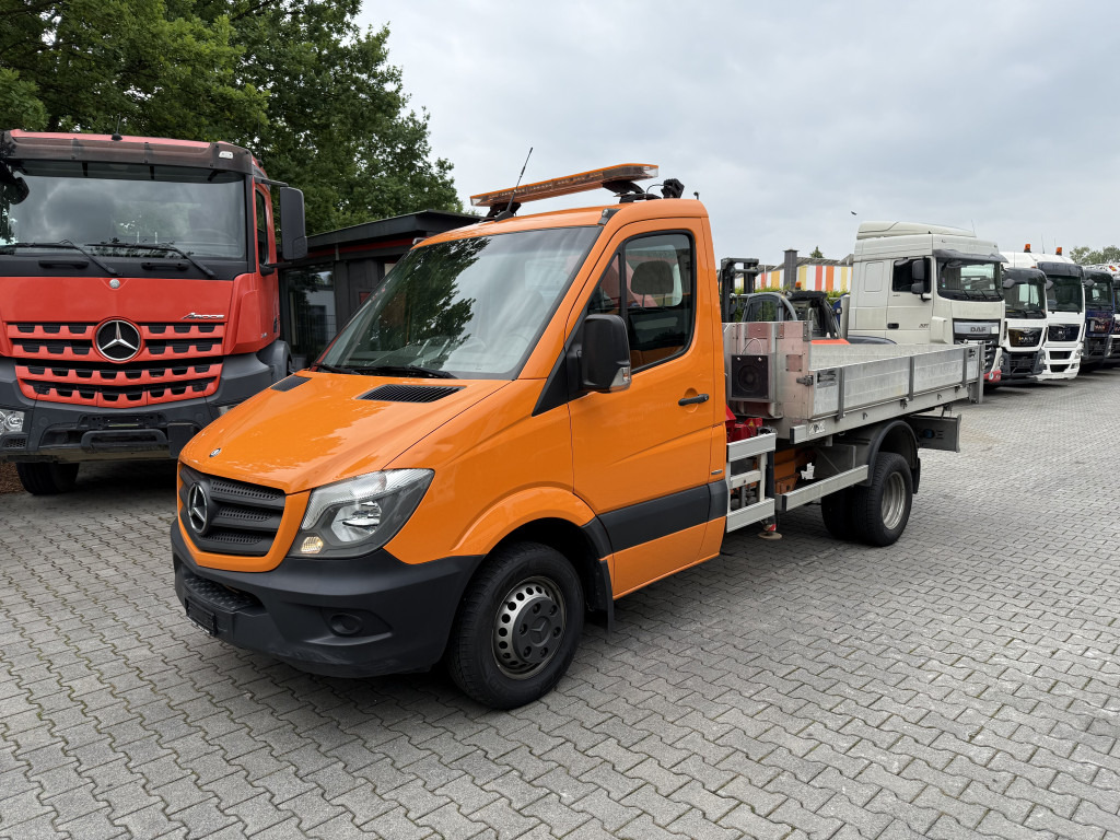 Mercedes-Benz Sprinter 516 Kipper mit Kran HMF 270 - Малотоннажный самосвал: фото 1 Mercedes-Benz Sprinter 516 Kipper mit Kran HMF 270 - Малотоннажный самосвал: фото 1