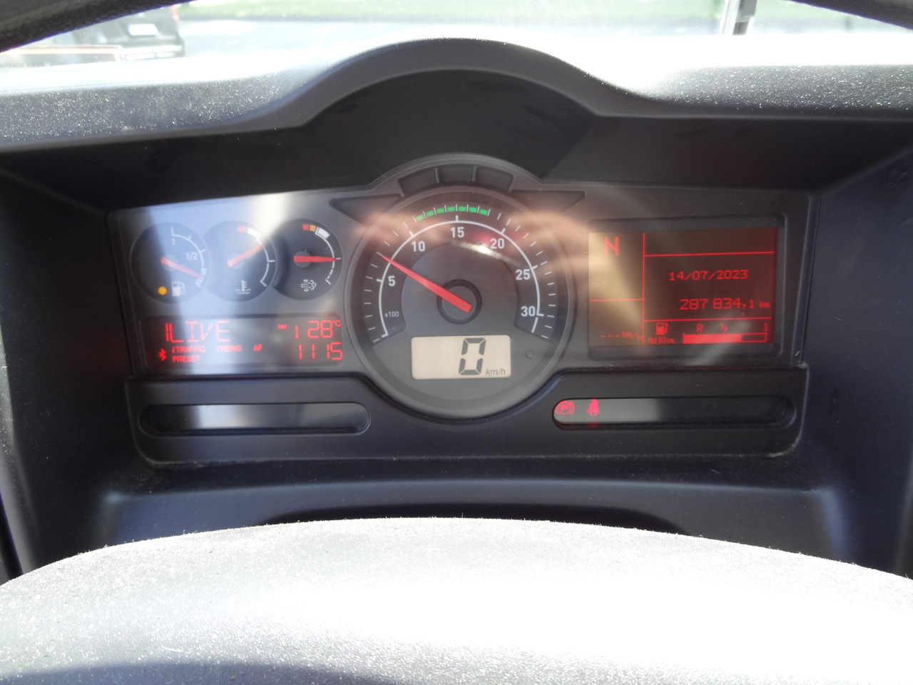 Renault D10.210 7m Koffer - Грузовик с закрытым кузовом: фото 5 Renault D10.210 7m Koffer - Грузовик с закрытым кузовом: фото 5